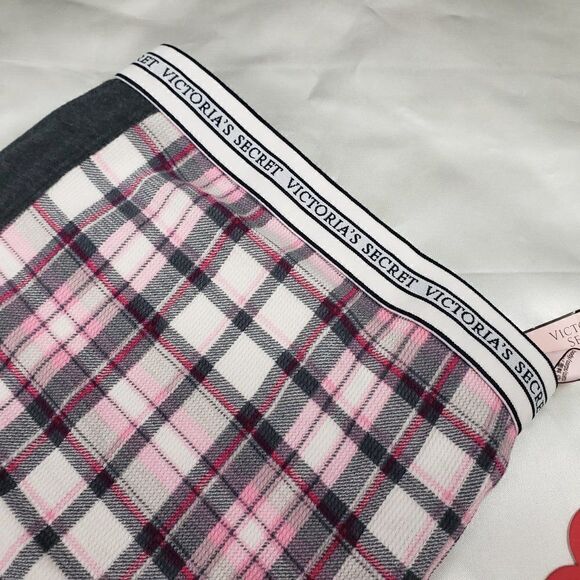 VS Fireside Plaid & Checks Thermal 1 Piece Pajama - Picture 2 of 3